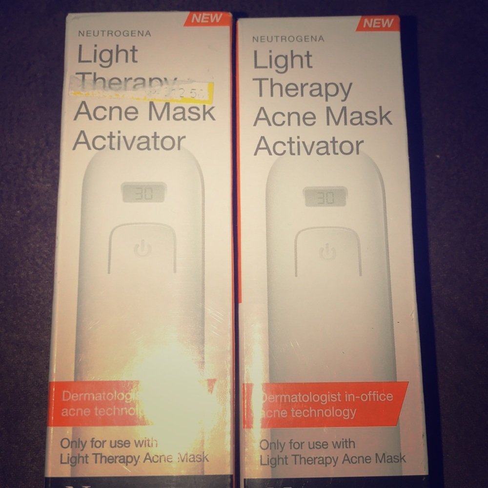 Nuteogena light therapy activator